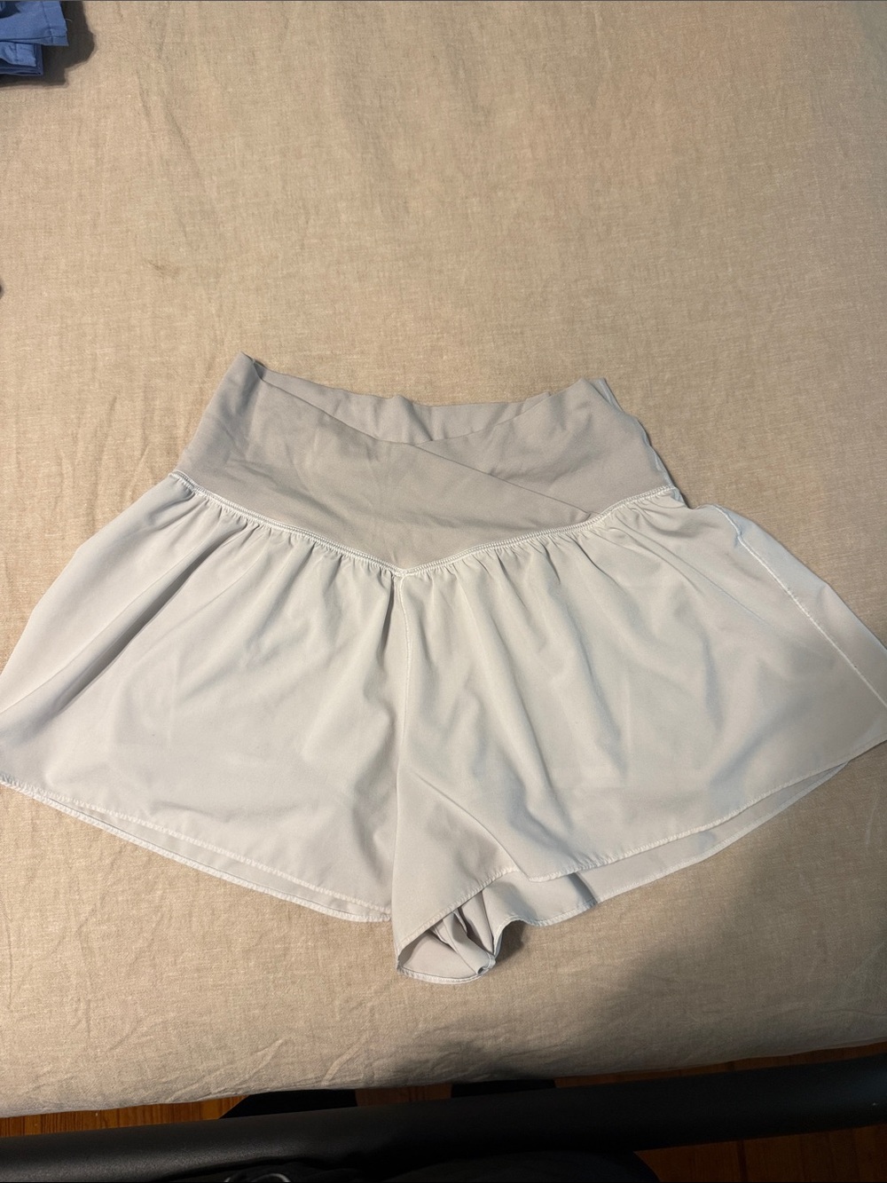 Aerie crossover flowy shorts